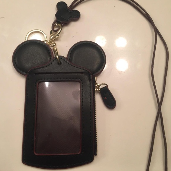 🆕 Mouse Ears ID Lanyard - Picture 7 of 8